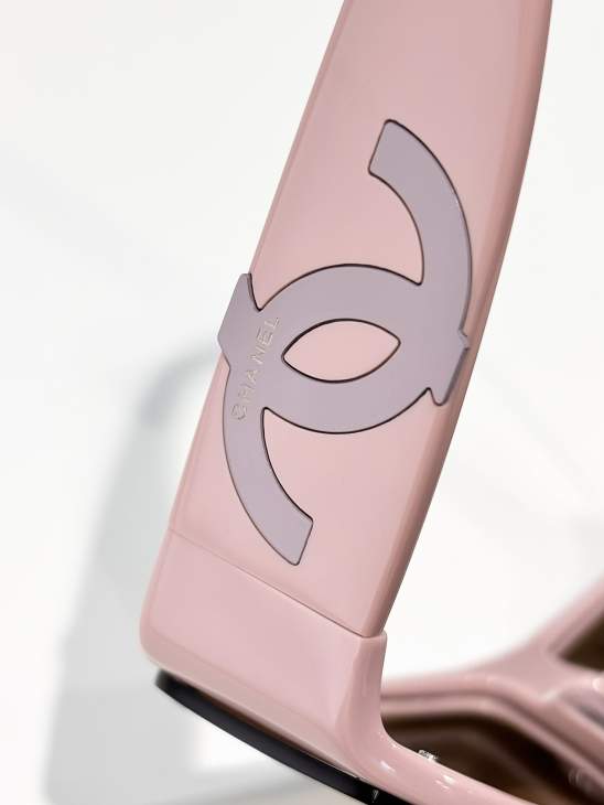 Picture of Chanel Sunglasses _SKUfw77096133fw
